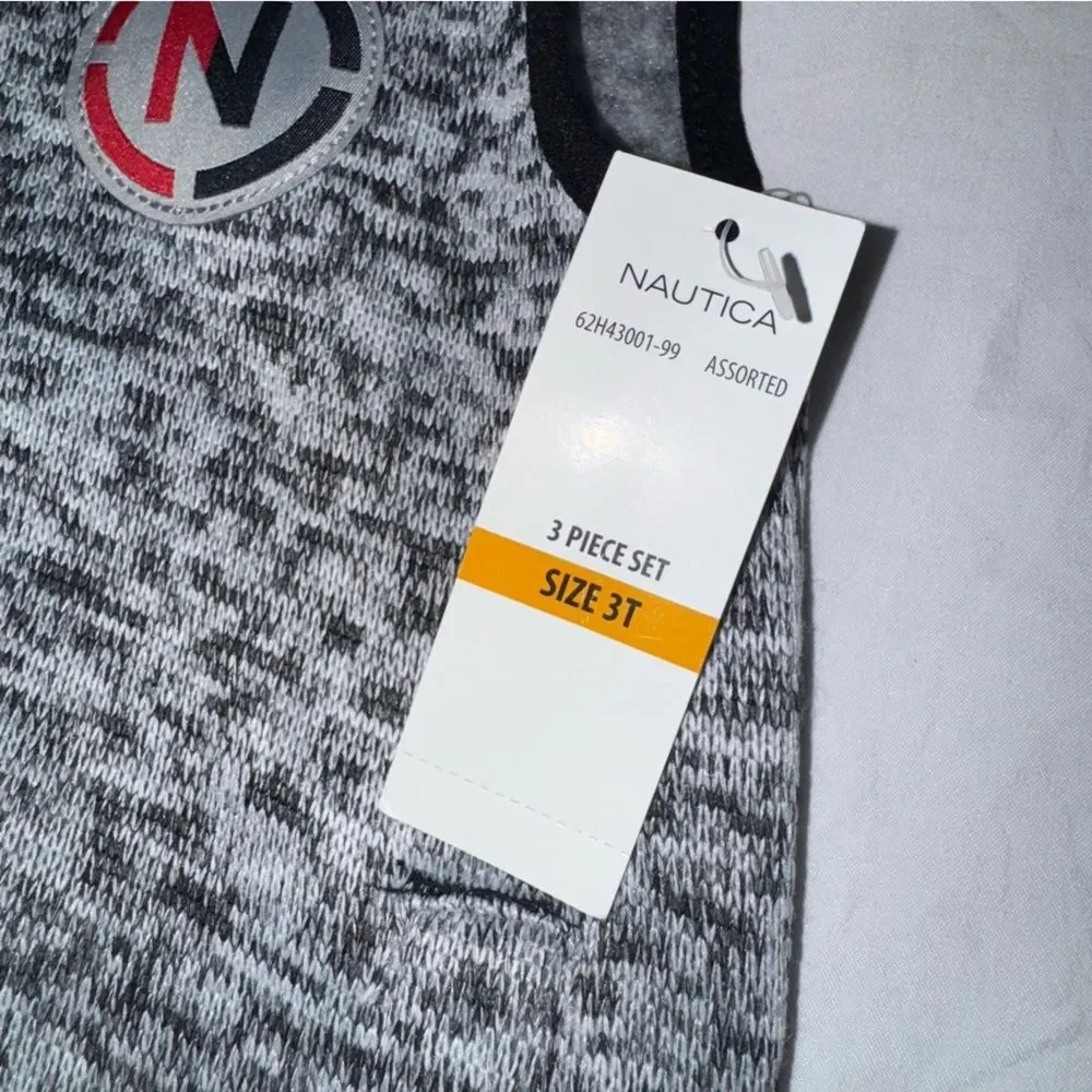 Nautica size 3t Black and Gray Knit Vest nwt
